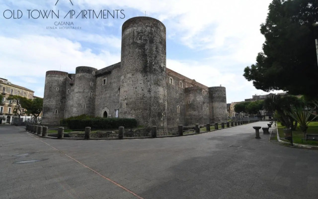 Old Town Apartments Catania