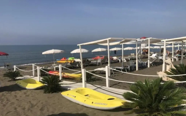Domizia Palace Hotel