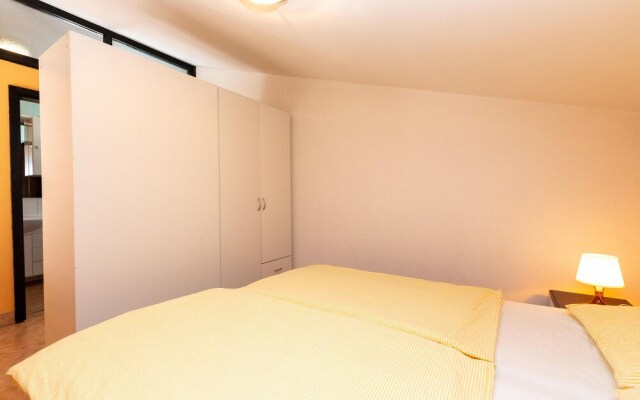 Amazing Home in Jadranovo With Wifi and 1 Bedrooms