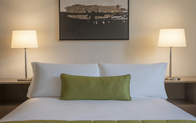 The Gibson Hotel