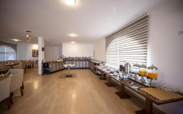 Petra Seasons Luxury Resort