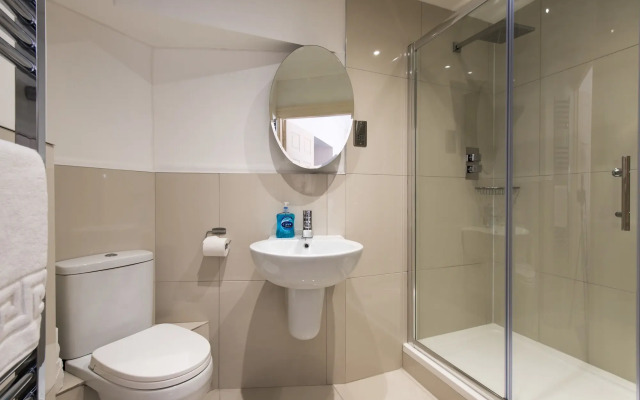 Royal Princes Suites