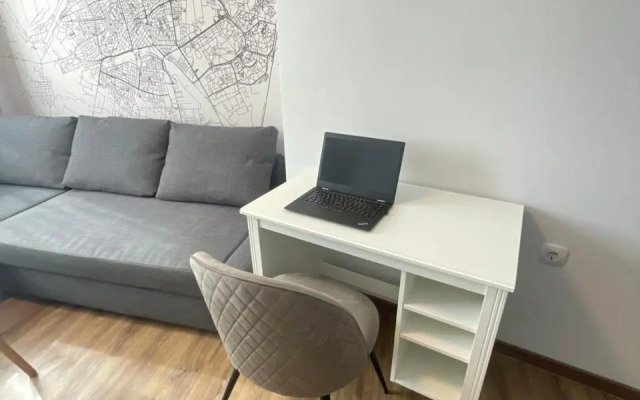 Top Center 2-BR Apartment with lovely Outdoor Area