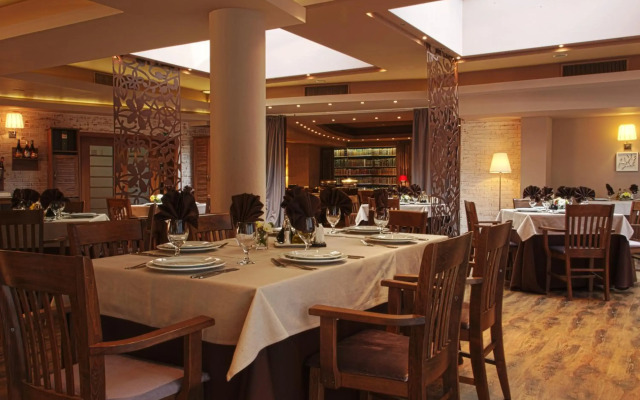 Hotel Triada
