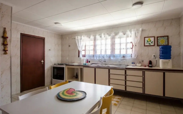 Casa espaçosa na Granja Viana