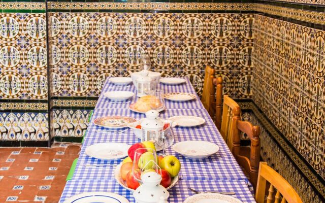 Onefam Catedral Hostel Sevilla
