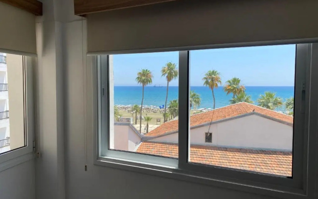 Larnaca Bay Suites