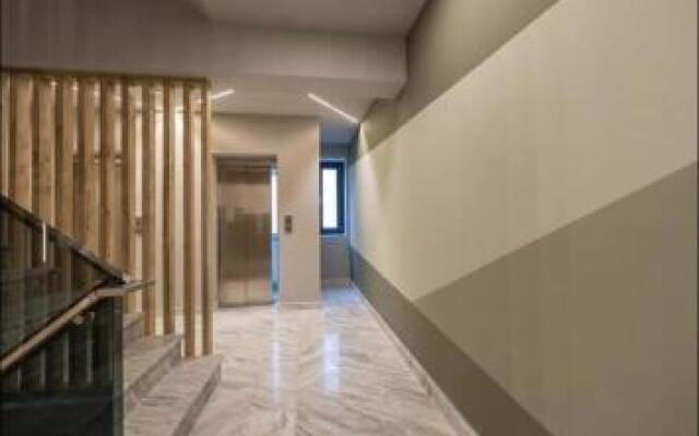 LOTUS Studios - Apart 43