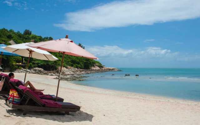 5 Bedroom Beach Front Villa on Samrong Bay