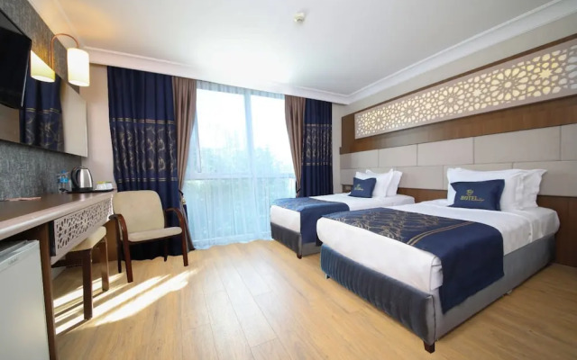 Bm Hotel City