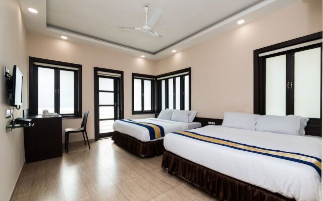 OYO 10921 Stay INN