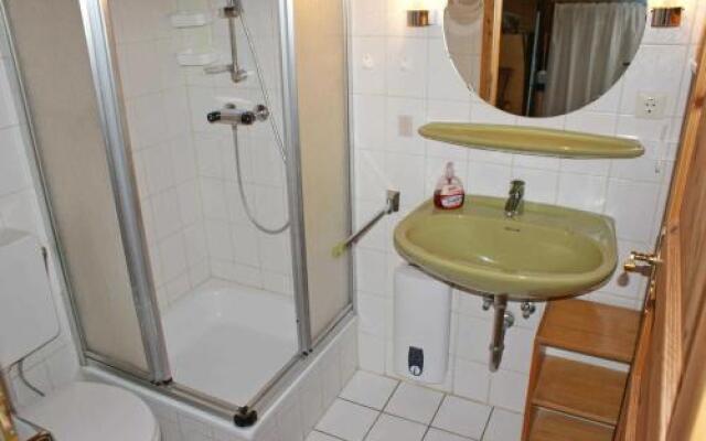 Zeltdachhaus _ fuer bis zu 6 Perso