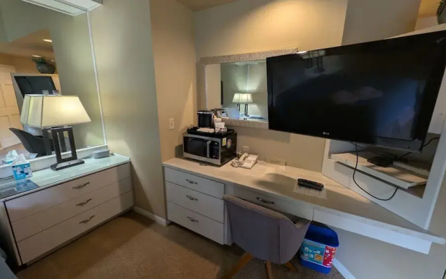 River Ridge 423b 1 Bedroom Condo