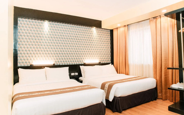 Sun City Suites