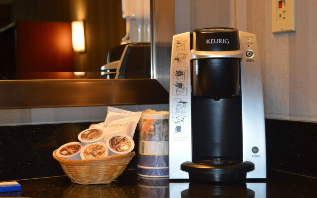 Best Western Cascadia Inn