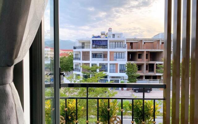 Gold Pig Homestay & Apartment