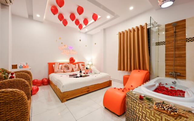 Collection O District Tan Binh Near Airport Formerly Joy Inn