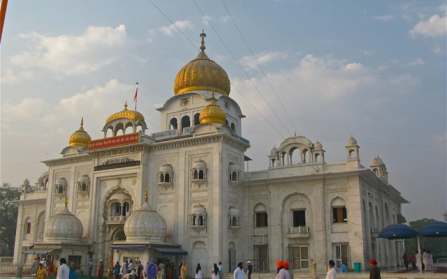Royal Comfort Castle By OYO Rooms