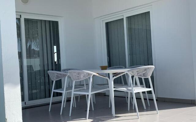 Luxurious 5* VILLA - 300M2 - private HEATED pool - garage - WiFi