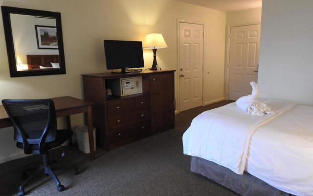 Inn at Cemetery Hill