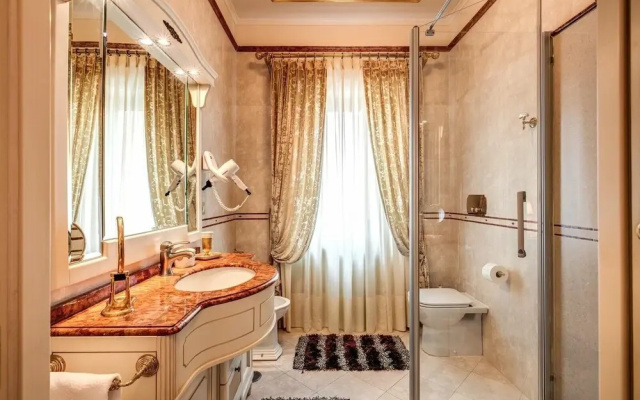 Luxurious Apartment in the Center of Sorrento