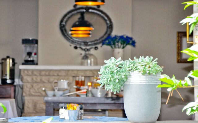 Ginnegaap Guest House