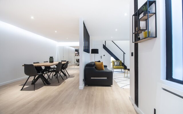 Luxury Townhouse - Eiffel tower