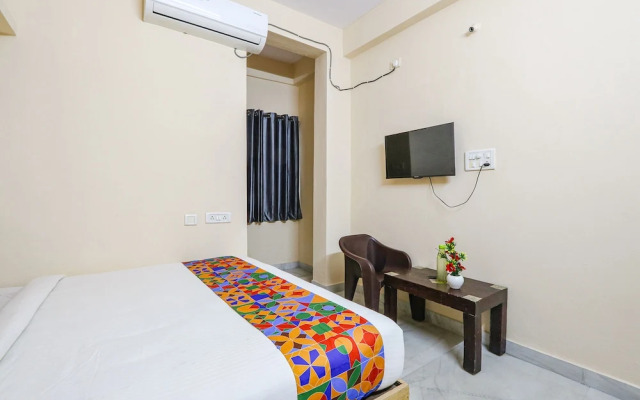 Fabhotel Prestige Castle