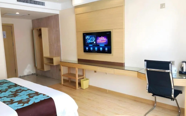 GreenTree Inn Urumqi Airport Tianyi International City