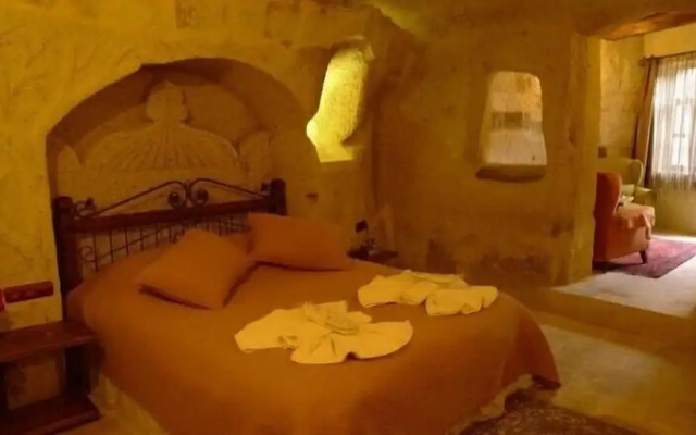 King Cave Hotel by Traveller's
