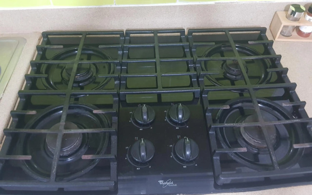 The Jazmine's Apartments