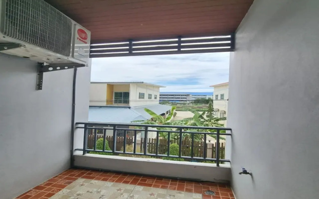 OYO 75504 Ratchapruek Apartment Angthong