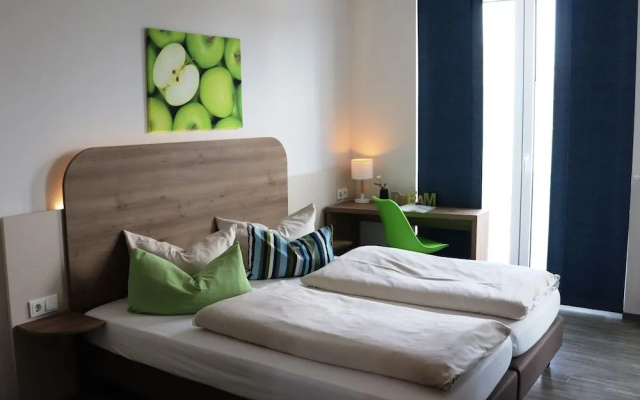 Hotel M24