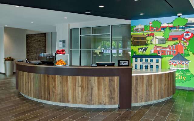 Tru by Hilton Grove City Columbus