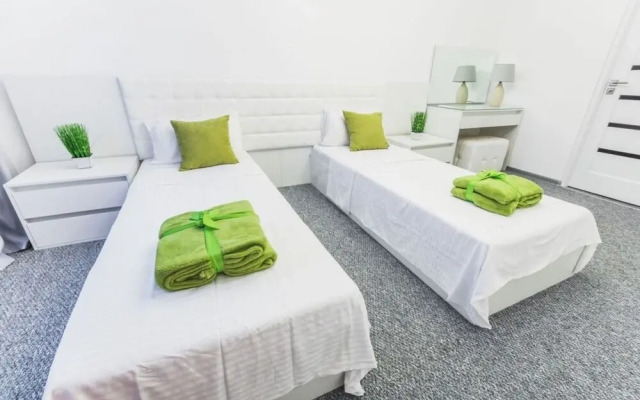 Коттедж White Villas