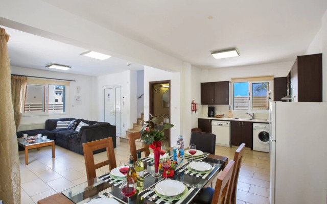 Protaras Holiday Villa Pv5