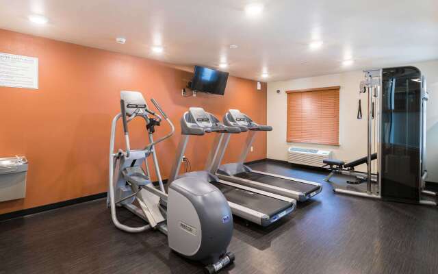 WoodSpring Suites Lafayette