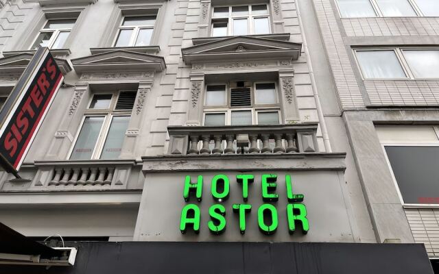 Astor Hotel