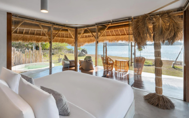 Bleu MATHIS Gili Asahan