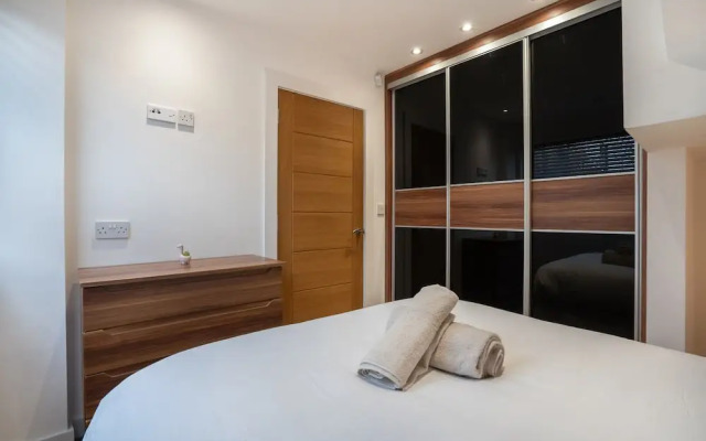 2bed-ground Floor-free Parking