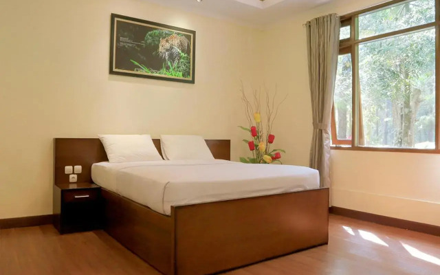 Taman Safari Lodge