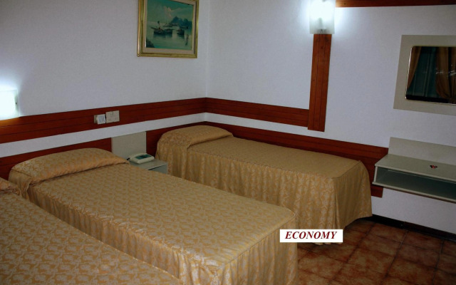 Piccolo Hotel