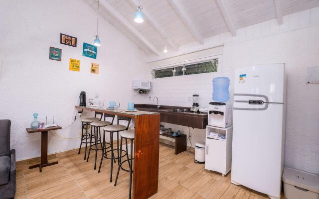 Charmoso studio beira Lagoa da Conceição JHG1733