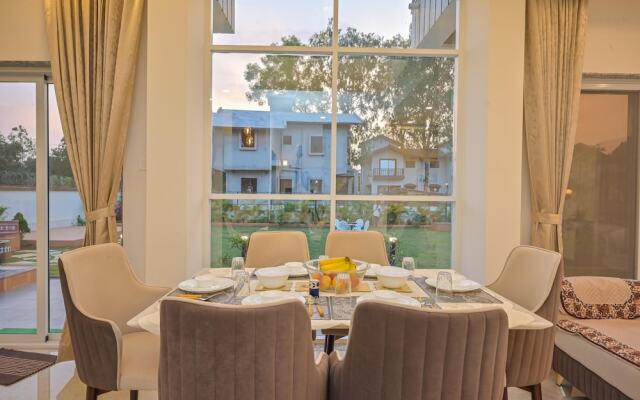 Vivanta Villa