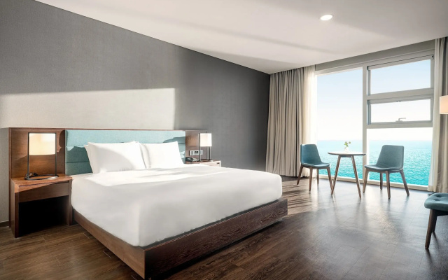 Hotel Tops 10