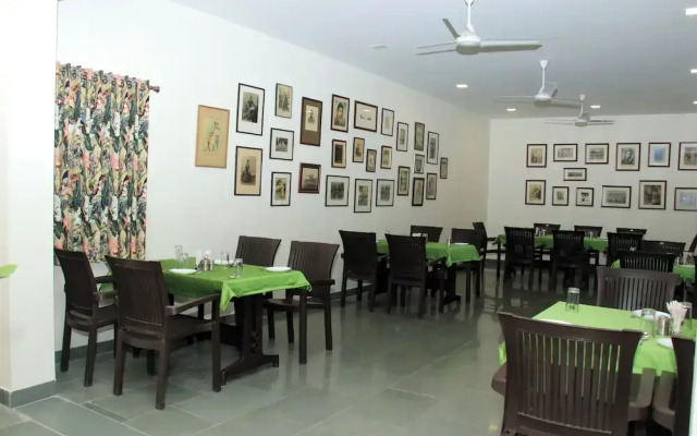 Nilambag palace