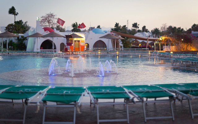 Domina Hotel & Resort Sultan