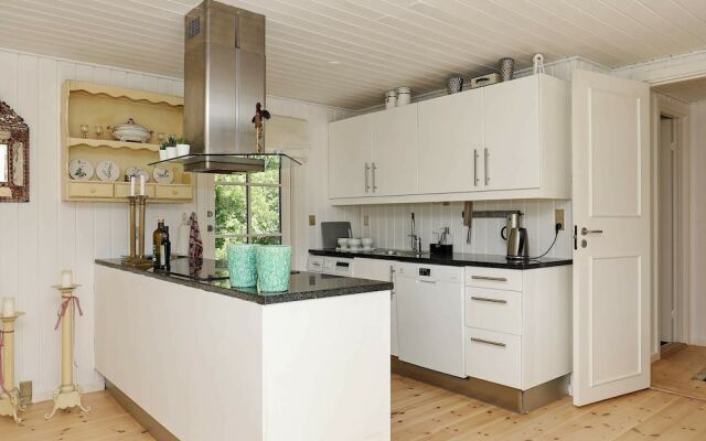 Modern Holiday Home in Hovedstaden With Roofed Terrace