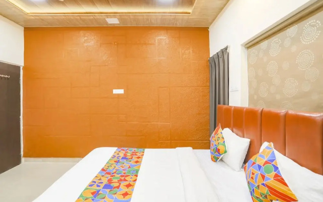 Fabhotel Universal Stay Inn