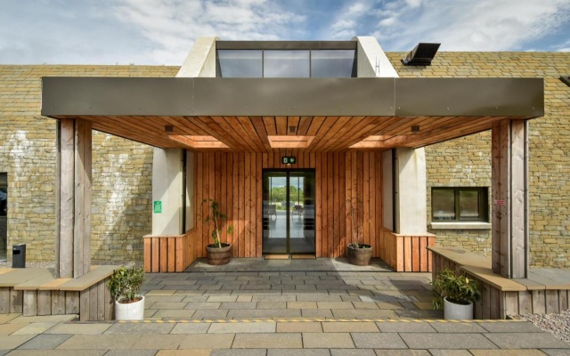 Bracken Hide Hotel